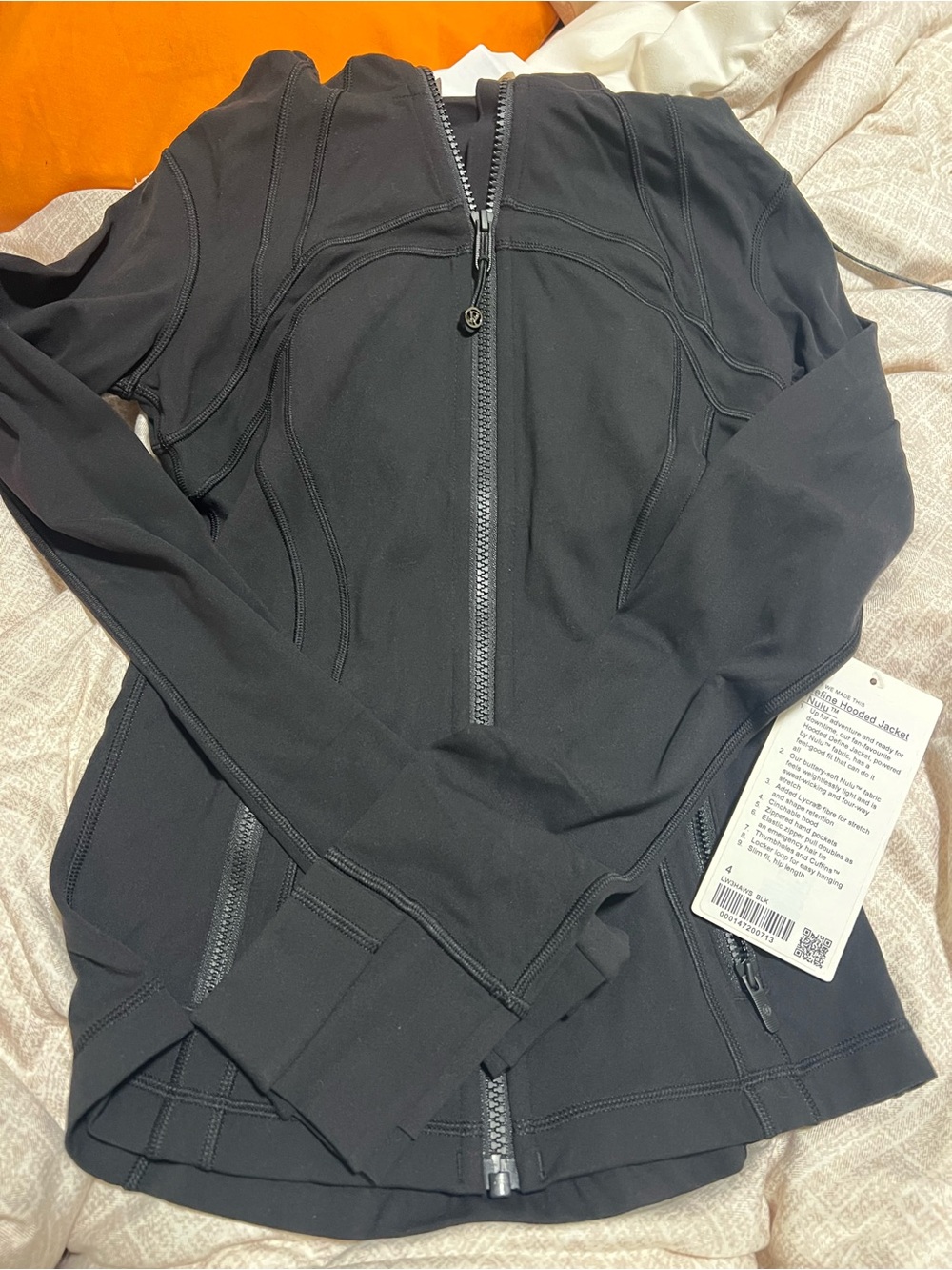 lululemon define hooded jacket bulu black size 4